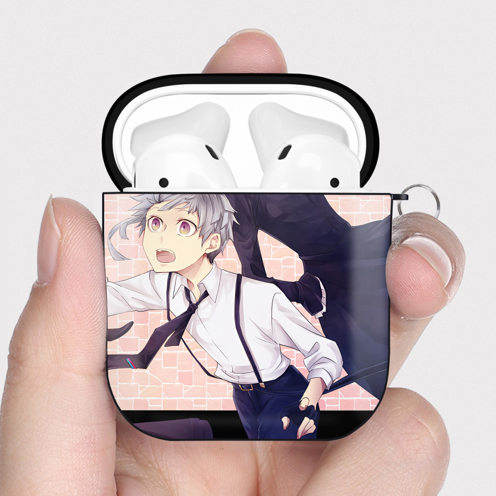 （画像用） 文豪ストレイドッグス Bungo Stray Dogs AirPods 第2世代保護ケース ハードシェル ブラック 耐衝撃・防指紋・カラビナ付き