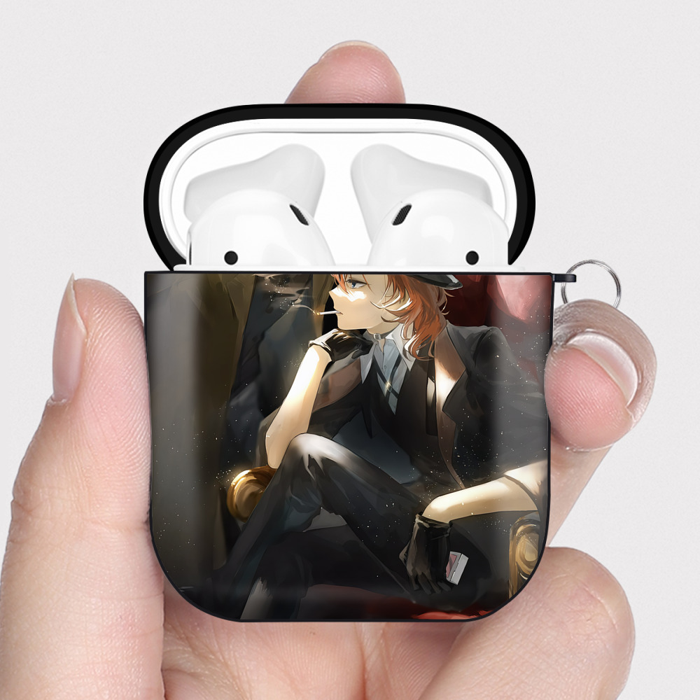 （画像用） 文豪ストレイドッグス Bungo Stray Dogs AirPods 第2世代保護ケース ハードシェル ブラック 耐衝撃・防指紋・カラビナ付き