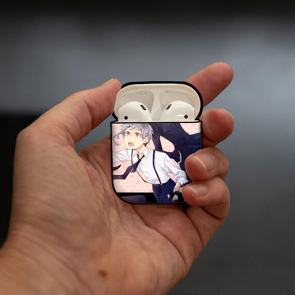 文豪ストレイドッグス Bungo Stray Dogs AirPods 第2世代保護ケース ハードシェル ブラック 耐衝撃・防指紋・カラビナ付き