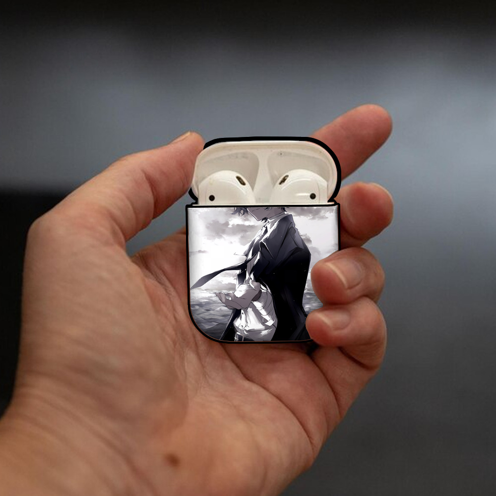文豪ストレイドッグス Bungo Stray Dogs AirPods 第2世代保護ケース ハードシェル ブラック 耐衝撃・防指紋・カラビナ付き
