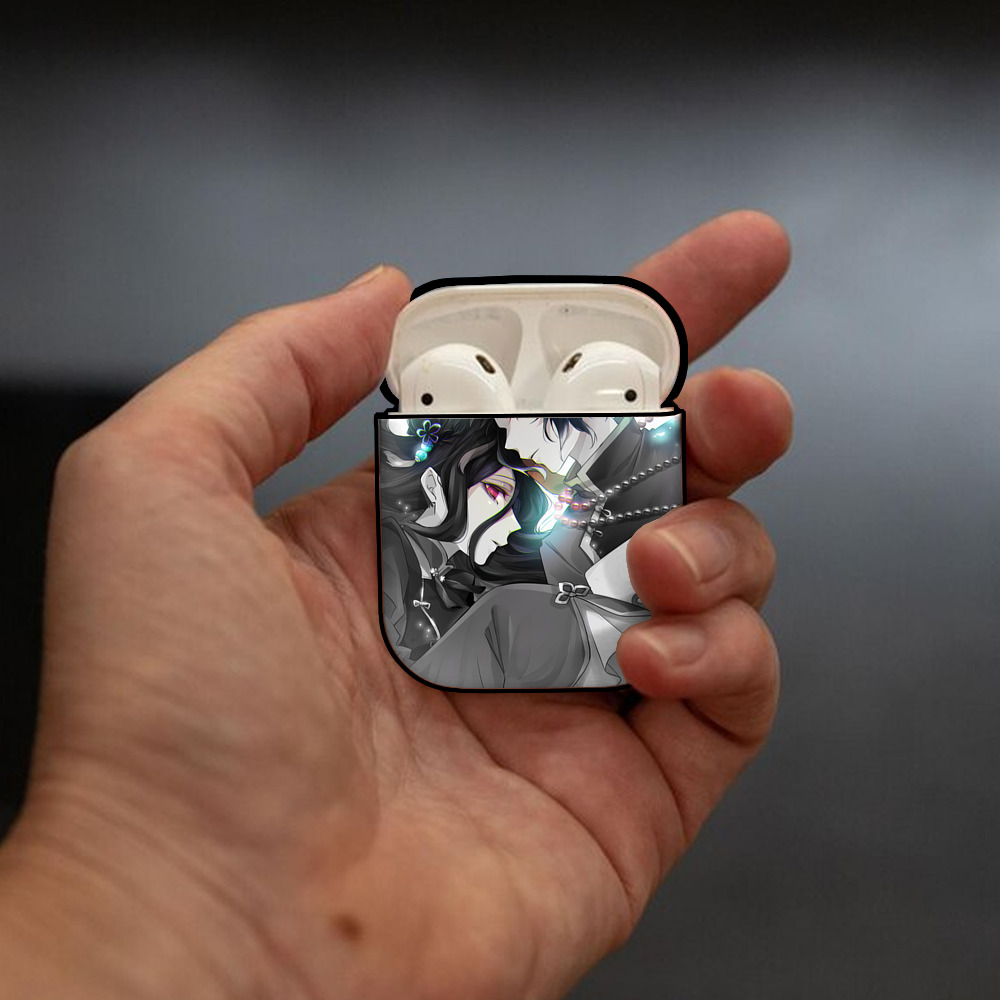 文豪ストレイドッグス Bungo Stray Dogs AirPods 第2世代保護ケース ハードシェル ブラック 耐衝撃・防指紋・カラビナ付き