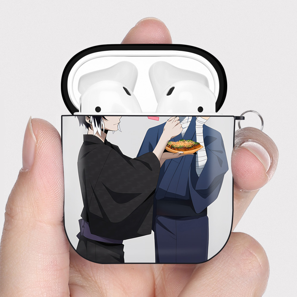 （画像用） 文豪ストレイドッグス Bungo Stray Dogs AirPods 第2世代保護ケース ハードシェル ブラック 耐衝撃・防指紋・カラビナ付き