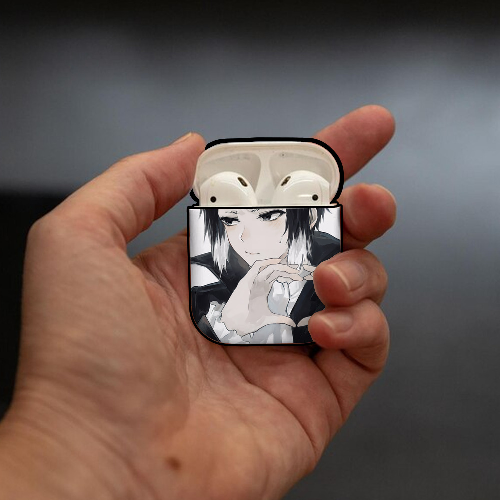 文豪ストレイドッグス Bungo Stray Dogs AirPods 第2世代保護ケース ハードシェル ブラック 耐衝撃・防指紋・カラビナ付き