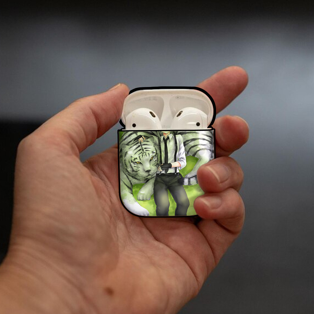 文豪ストレイドッグス Bungo Stray Dogs AirPods 第2世代保護ケース ハードシェル ブラック 耐衝撃・防指紋・カラビナ付き