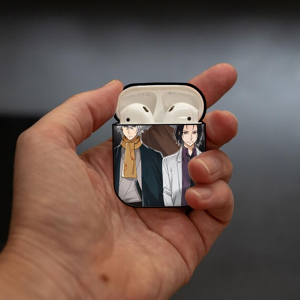 文豪ストレイドッグス Bungo Stray Dogs AirPods 第2世代保護ケース ハードシェル ブラック 耐衝撃・防指紋・カラビナ付き